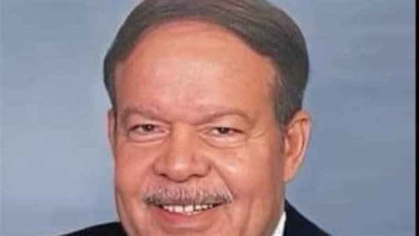 الراحل أحمد فتحي