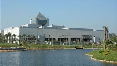 السياحة تطلق البرنامج التدريبي في علوم الصيانة والترميم بالمتحف القومي للحضارة المصرية