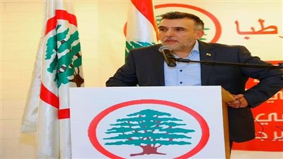 شبح الحرب الأهلية.. أزمة في لبنان بعد قتل سوريين لقيادي في حزب القوات المسيحي