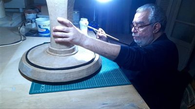 بدء عزاء الفنان التشكيلي حازم المستكاوي في مسجد الخلفاء الراشدين | بث مباشر