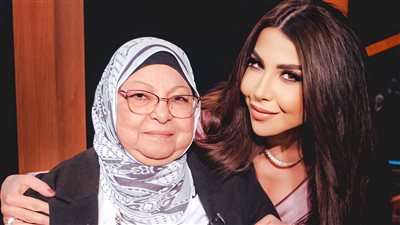 سعاد صالح: أعرف أحد الدعاة على القنوات التليفزيونية يساوي بين زوجاته الأربعة حتى في المشوار