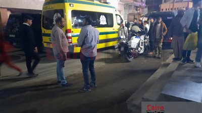 خروج جثمان طه ضحية السقوط في البئر من مستشفى المنيا العام استعدادًا لدفنه