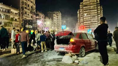 احتراق سيارة ملاكي بميدان المسله بالفيوم دون وقوع إصابات| صور