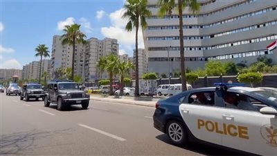 القبض على عاطل انتحل صفة رئيس جامعة 