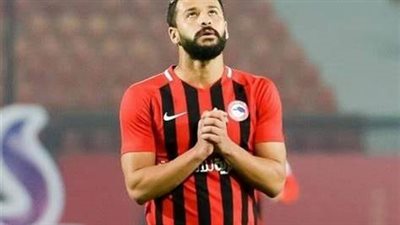 أحمد رفعت يغادر المستشفى بعد استقرار حالته الصحية