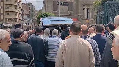 حسن الخاتمة.. تشييع جثمان موجه بالمعاش توفي أثناء تكبيرات العيد بدمنهور