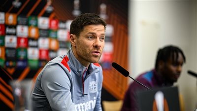 تشابي ألونسو: لا أفكر في الدوري الألماني الآن.. ولا زلت صغيرًا للتدريب في بريميرليج 