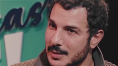 أبرز تصريحات باسل الخياط: اشتغلت بائع متجول.. ومش عارف راضي عن مهنتي ولا لأ