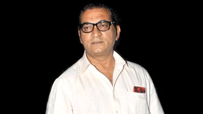 شبيه مبارك الهندي: هغني لمصر بالعربية.. واللي الشعب عايزه هعمله