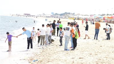 مدينة بورفؤاد تستقبل الآلاف من المواطنين خلال عيد الفطر المبارك | صور 