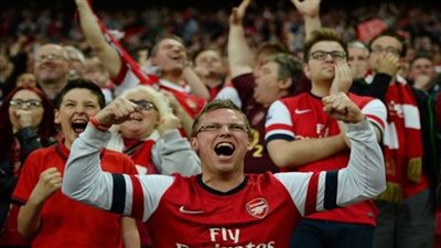 بسبب بيع التذاكر لجماهير البافاري.. أرسنال يدرس حرمان جماهيره من دخول ملعب الإمارات 