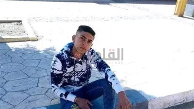 تشييع جثة شاب لقي مصرعه غرقا ببحر يوسف بالفيوم | صور 