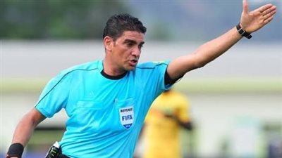 إبراهيم نور الدين: أنا ضد إسناد مباراة الأهلي والزمالك لـ حكام أجانب 