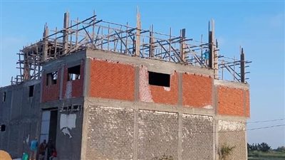 استغلوا إجازة العيد.. إيقاف بناء مخالف فى 3 أحياء بالإسكندرية 