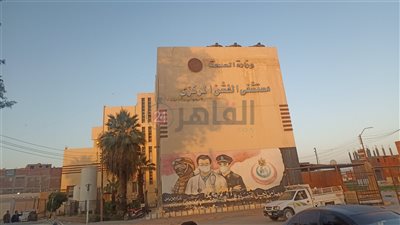 إصابة 11 شخصًا إثر تصادم سيارتين ببني سويف