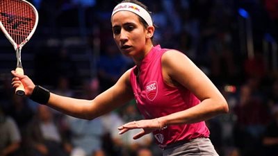 نوران جوهر ونور الطيب تتأهلان للدور قبل النهائي من بطولة بلاك بول للإسكواش