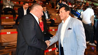 وزير الرياضة يشهد افتتاح بطولة إفريقيا للطائرة رجال بالنادي الأهلي