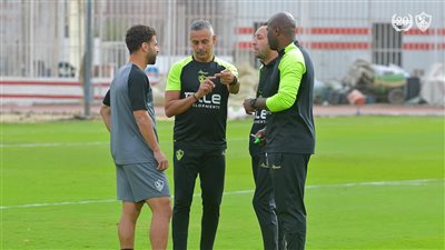 ماذا يدور في عقل جوزيه جوميز قبل مباراة الزمالك والأهلي في الدوري؟