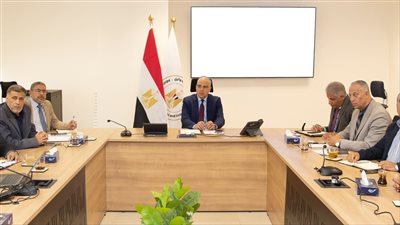 وزير الري يوجه باختيار ترعتين في كل منطقة تجريبية لتقييم أعمال الصيانة