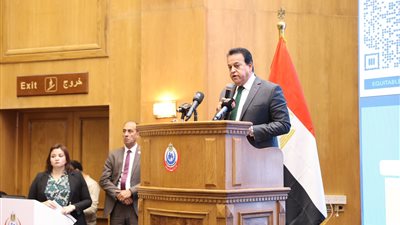 نائب رئيس الوزراء: استعنا برجال الدين في الأزهر والكنيسة والأوقاف لمحاربة الشائعات