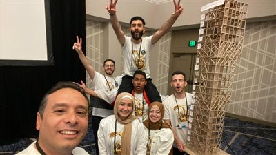 مكون من 20 دورًا.. طلاب هندسة حلوان ينجحون في تصميم مبنى يعمل على تخميد الزلازل