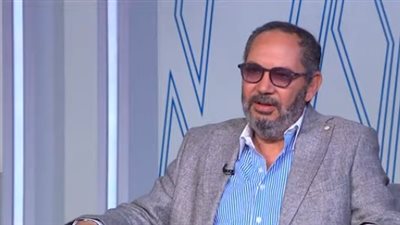 كمال أبو رية يهاجم حمادة هلال: عايز يشتغل وخلاص