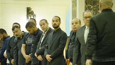 على رأسهم غالي ومتعب.. نجوم الكرة يقدمون واجب العزاء في وفاة والد وليد سليمان| صور