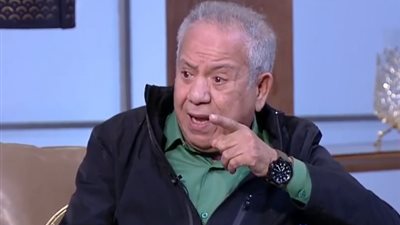 محمد محمود يهاجم لايفات الفنانين على تيك توك: بياخدوا فلوس وهما قاعدين في البيت على حساب مبادئهم