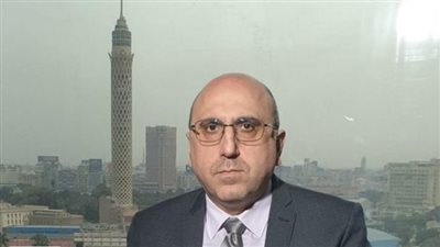 مدير المرصد السوري لـ القاهرة 24: تل أبيب استهدفت كتيبة ردارات سورية.. وإسرائيل وإيران تحاربان بالوكالة على حساب الشعوب العربية