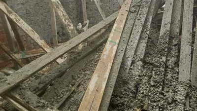 جهاز دمياط الجديدة يتخذ الإجراءات القانونية ضد أصحاب المخالفات بالأحياء | صور