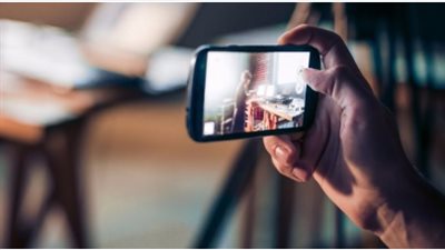 بلاغ يتهم رجل أعمال باستغلال قاصر للتشهير بأحد الأشخاص على وسائل التواصل الاجتماعي