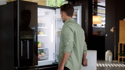 نسيت باب الثلاجة مفتوح.. زوج يقاضي زوجته: رمت عليّ يمين الطلاق