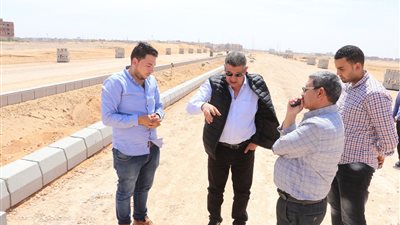 رئيس جهاز السادات يكلف باستكمال طريق المحور المركزي لخدمة المناطق السكنية والجامعة