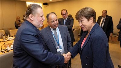 بعثة صندوق النقد تواصل المراجعة الثالثة مع مصر حتى يونيو.. وشريحة دولارية جديدة في طريقها لخزينة الدولة