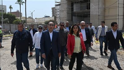 رئيس الوزراء يتابع جهود تنفيذ التوجيهات الرئاسية بتعظيم معدلات الصادرات المصرية إلى الخارج