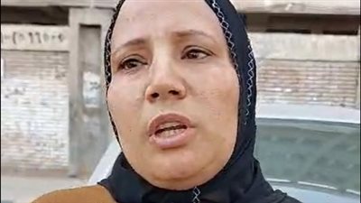 والدة سمكري قتل غدرًا على يد آخرين بالمحلة: سرقوا حاجات من الورشة وقتلوه غدرا | بث مباشر 