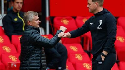 تصريح مفاجئ من مدرب بورنموث عقب خماسية مانشستر يونايتد بالدوري الإنجليزي