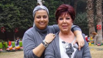 أول تعليق من أميرة مختار ابنة رجاء الجداوي بعد وفاة الفنانة (صورة)