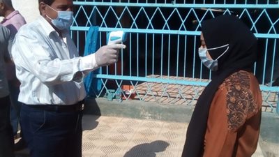 أعلى رقم منذ بدء الامتحانات.. الأقصر تسجل 16 حالة مرضية لطلاب بين اشتباه كورونا وإعياء