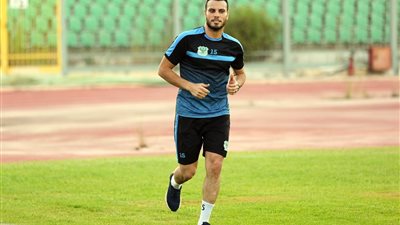 بعد 8 أشهر.. أحمد جمعة يعود لتدريبات المصري البورسعيدي