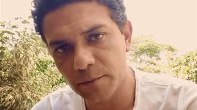 آسر ياسين يطالب بالمسئولية الفنية تجاه قضية التحرش: “إحنا واجهة للشباب” (فيديو)