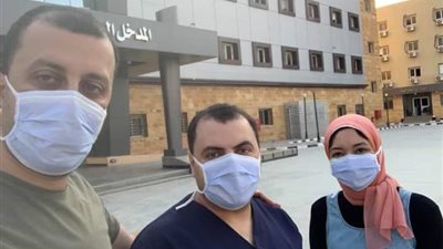 نائب مدير مستشفي عزل بلطيم لـ”القاهرة 24″: “خارج على عيني من العزل بعد 100 يوم متواصل”