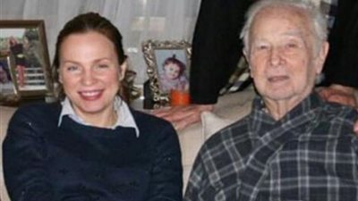 محمود رضا “فنان الشعب” الذي طاف القرى والنجوع لتأسيس فرقته الاستعراضية