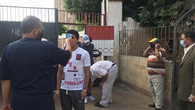 طلاب الثانوية العامة بالقليوبية يتوافدون على لجان الامتحانات وسط إجراءات احترازية (صور)