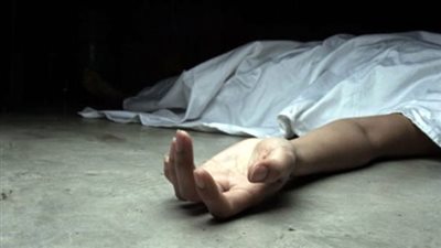 فصل رقبتها عن جسدها.. عامل يذبح شقيقته ويسلم نفسه للشرطة في سوهاج