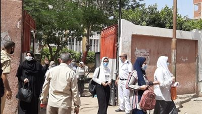 تباين آراء طلاب الثانوية العامة علمي رياضة حول امتحان التفاضل والتكامل