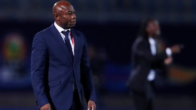 إيمانويل أمونيكي: أتمنى تتويج الزمالك بدوري الأبطال.. والأهلي تطور مع فايلر.. ومصر تعتمد على محمد صلاح (حوار)