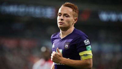 الأهلي يوضح حقيقة التفاوض مع لاعب أندرلخت البلجيكي
