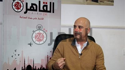 حازم سمير ضيف شرف “خيط حرير” مع مي عز الدين
