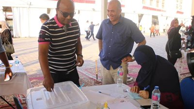 إسماعيل يوسف يشارك في عمومية الزمالك اليوم (صور)